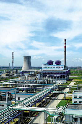 嘉興港區化工企業開門接受百姓監督